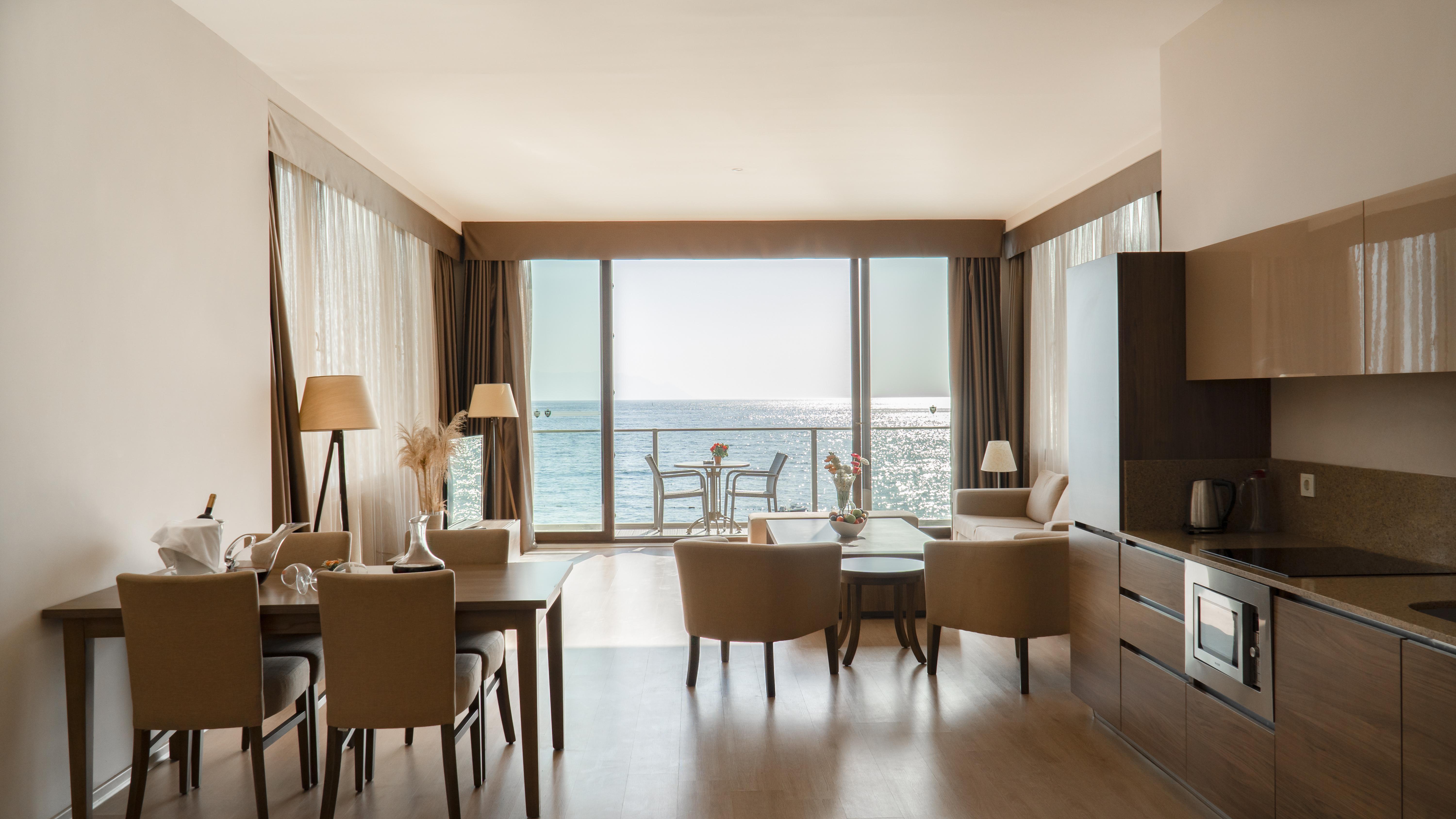 Ladies Beach Suite Hotel (Adults Only) Kusadasi Exterior photo