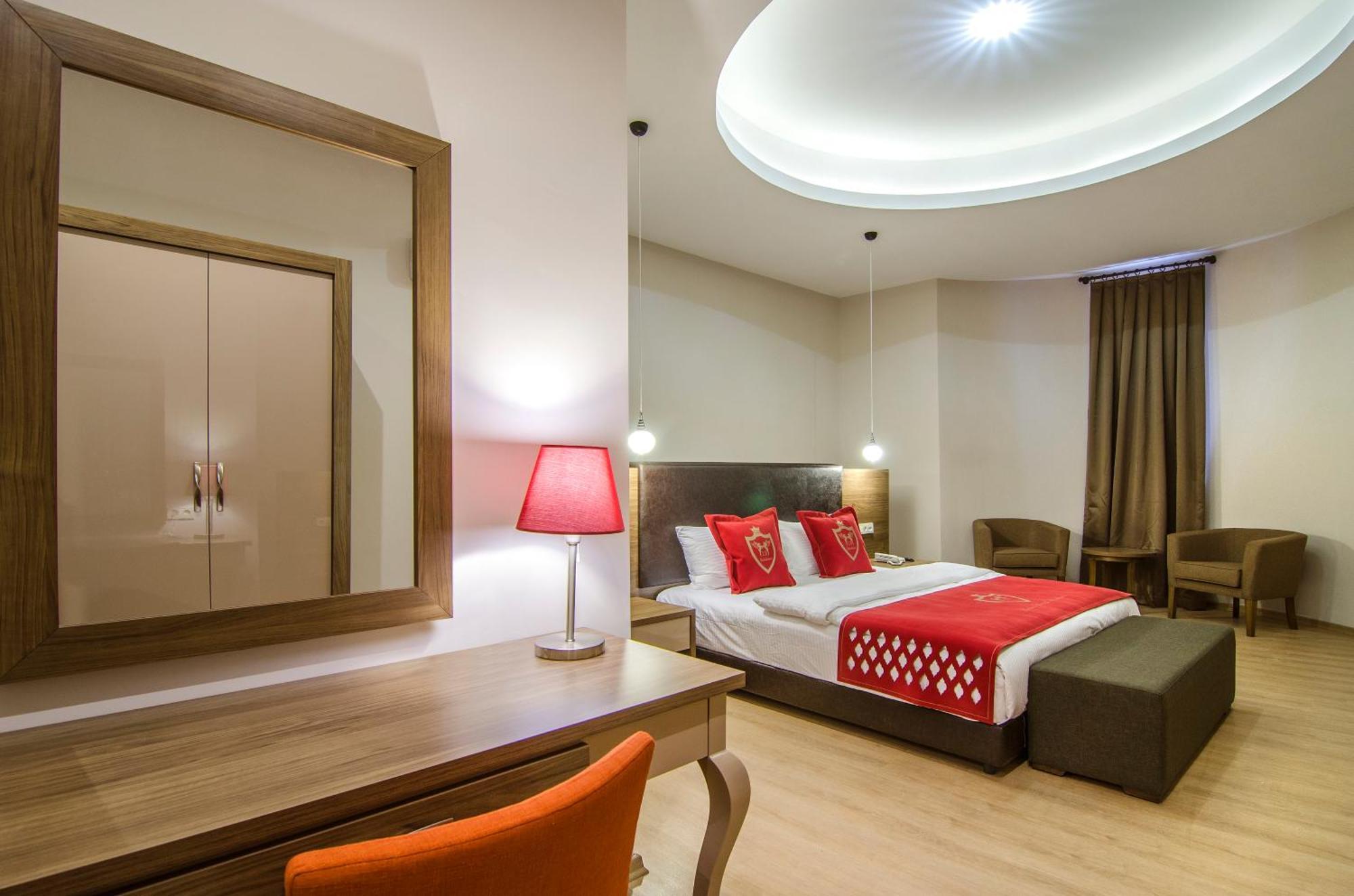 Ladies Beach Suite Hotel (Adults Only) Kusadasi Exterior photo