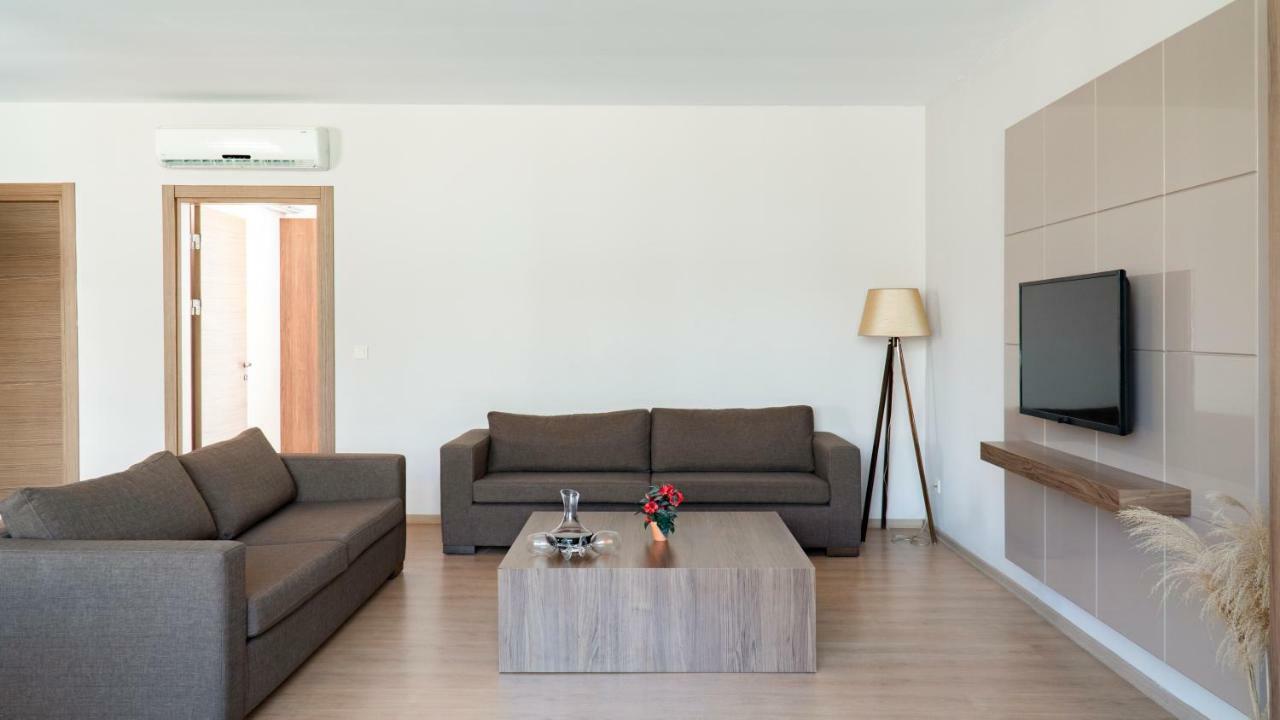 Ladies Beach Suite Hotel (Adults Only) Kusadasi Exterior photo